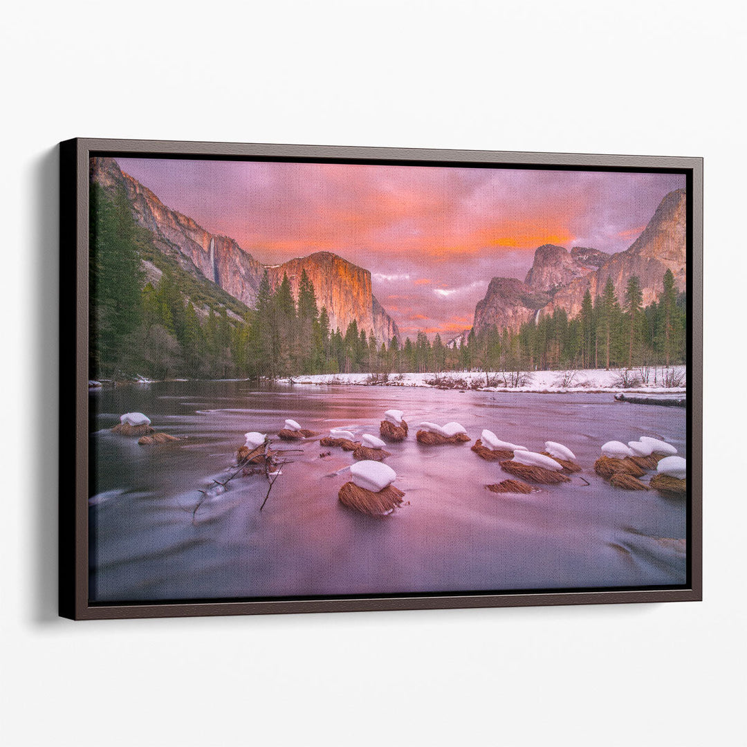 Yosemite Valley At Dusk With Snow Caps - Canvas Print Wall Art