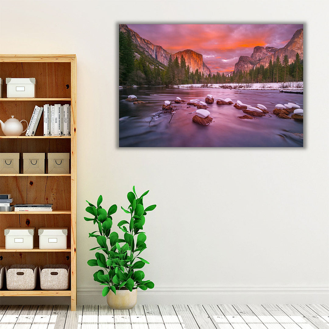 Yosemite Valley At Dusk With Snow Caps - Canvas Print Wall Art