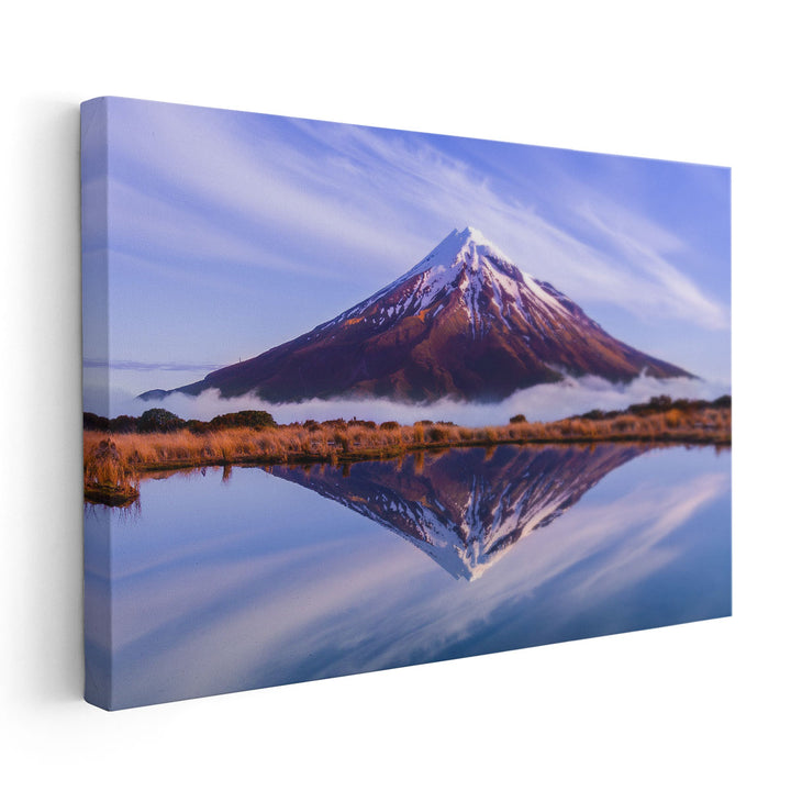 Mount Taranaki in New Zealand - Canvas Print Wall Art