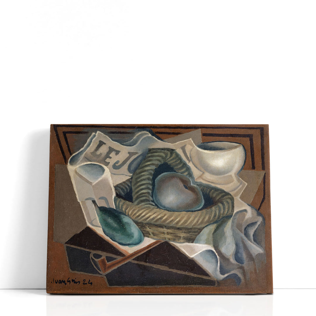 Brown vintage wall decor with soft textures