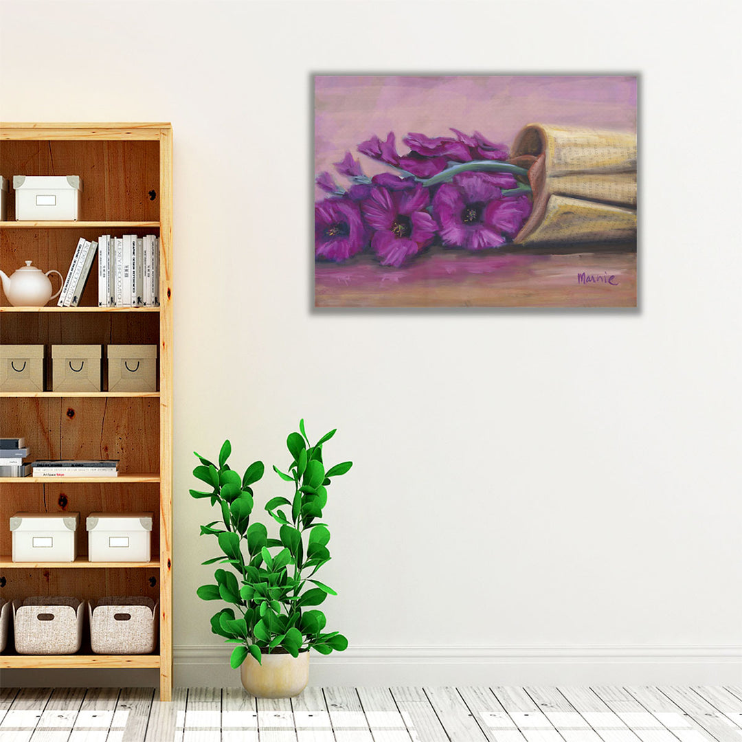 living room art – neutral and purple blooms
